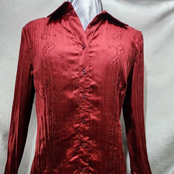 Red Crinkled  Paisley Blouse - Picture 1 of 10